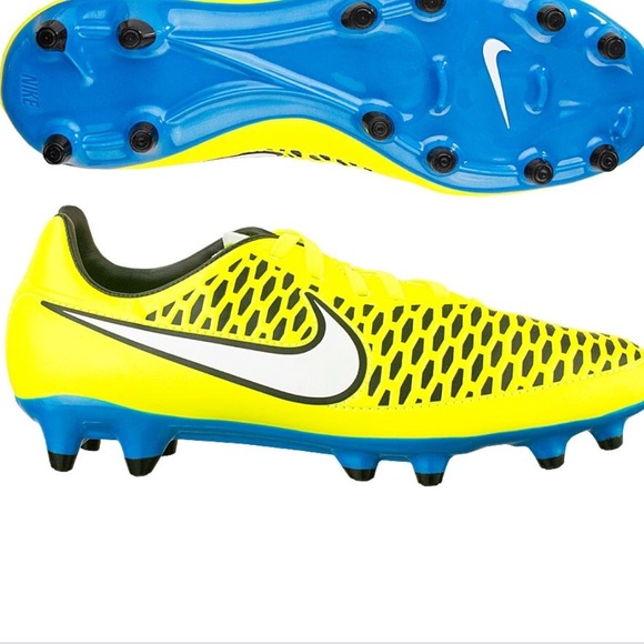 magista soccer shoes